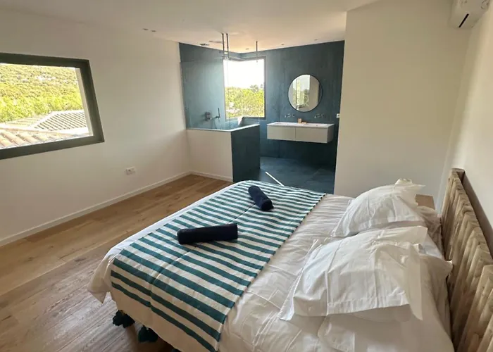 Toussaint פיאנוטולי-קלדרלו