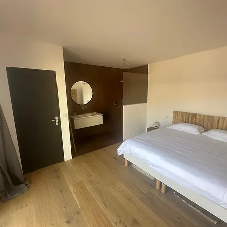 Вилла Toussaint