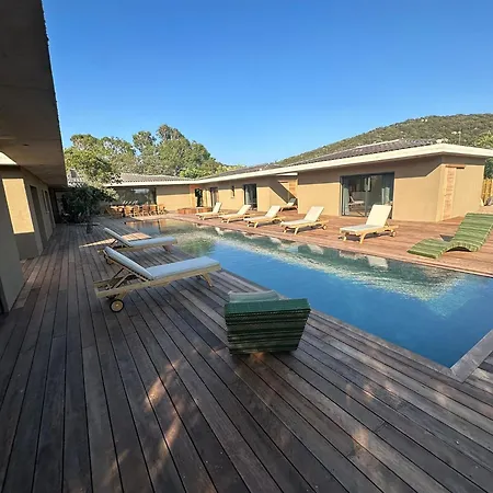 Toussaint * Пьяноттоли-Кальдарелло